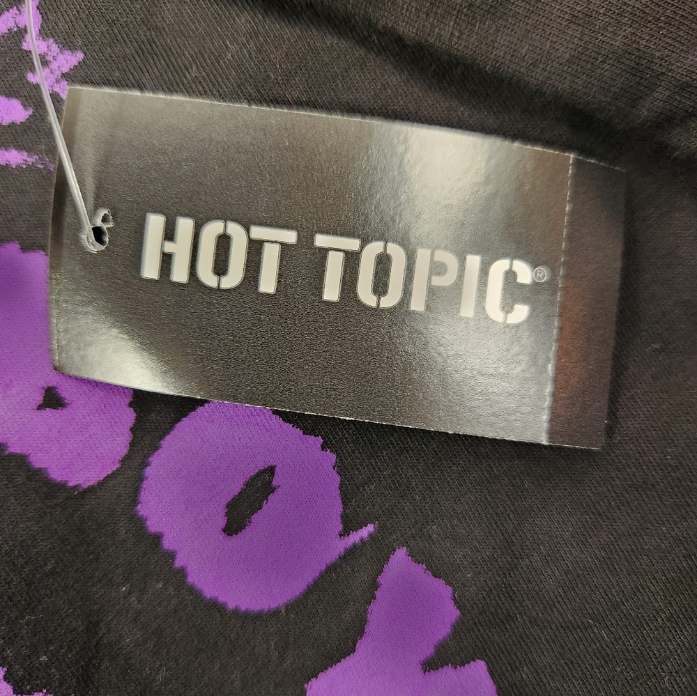 NWT Women's Fall Out Boy Hot Topic Tank Top - Picture 8 of 11